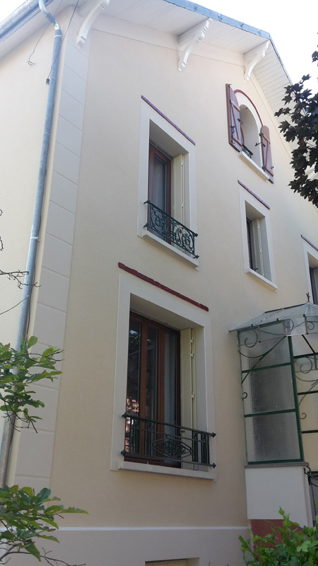 Nettoyage de la façade d'un immeuble à Neuilly sur Marne - après